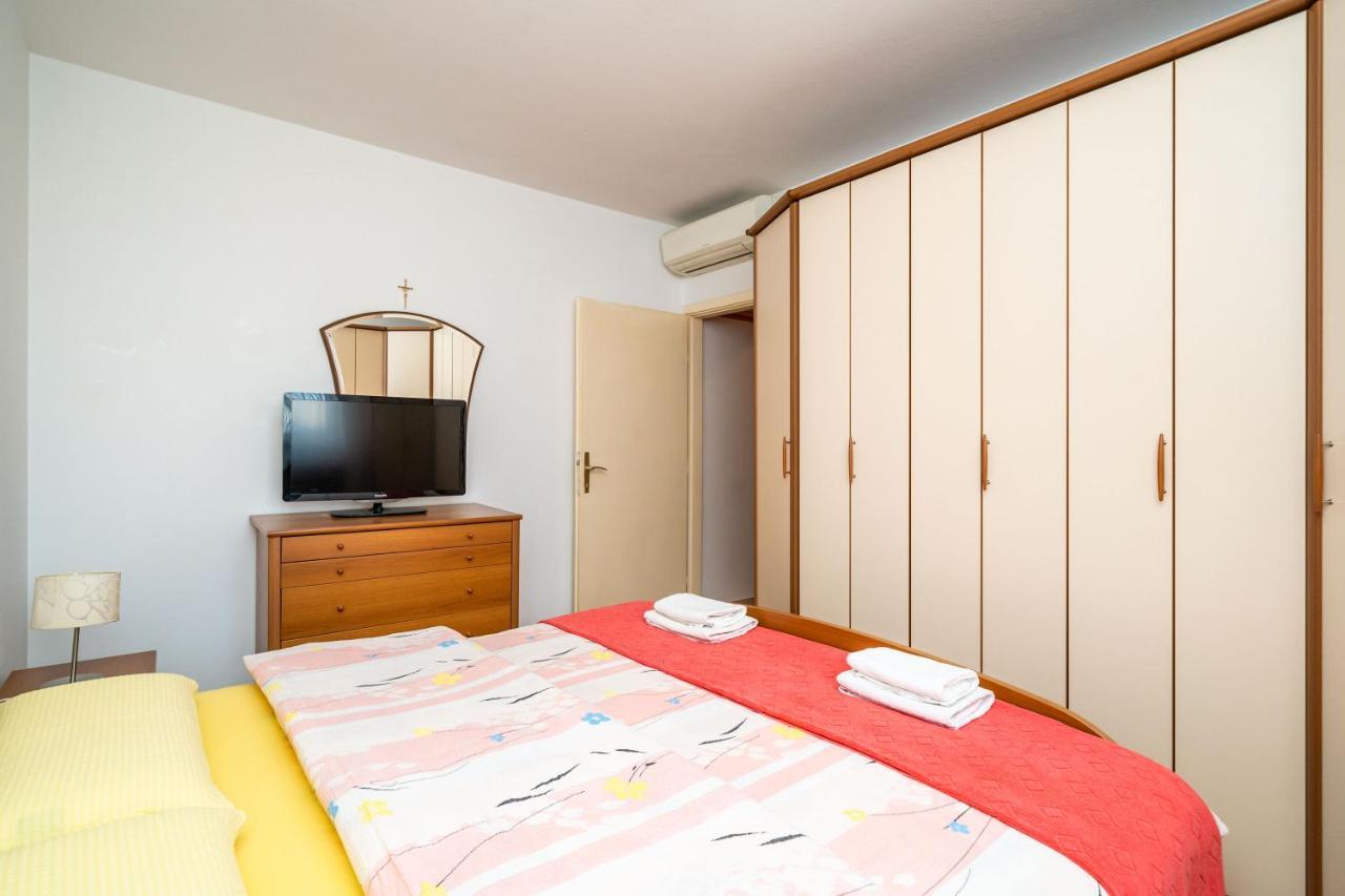 Spacious Three Bedroom Apartment Дубровник Екстериор снимка
