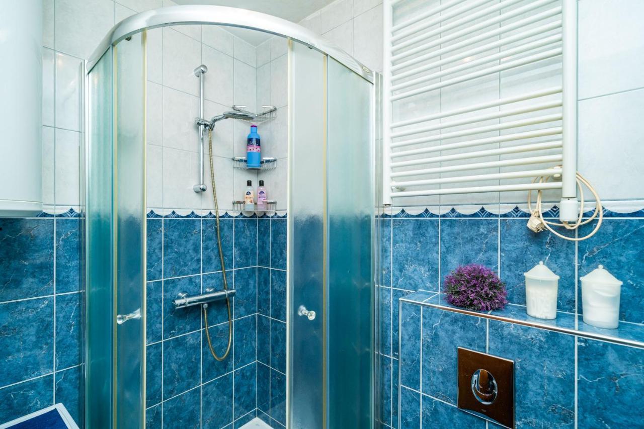 Spacious Three Bedroom Apartment Дубровник Екстериор снимка